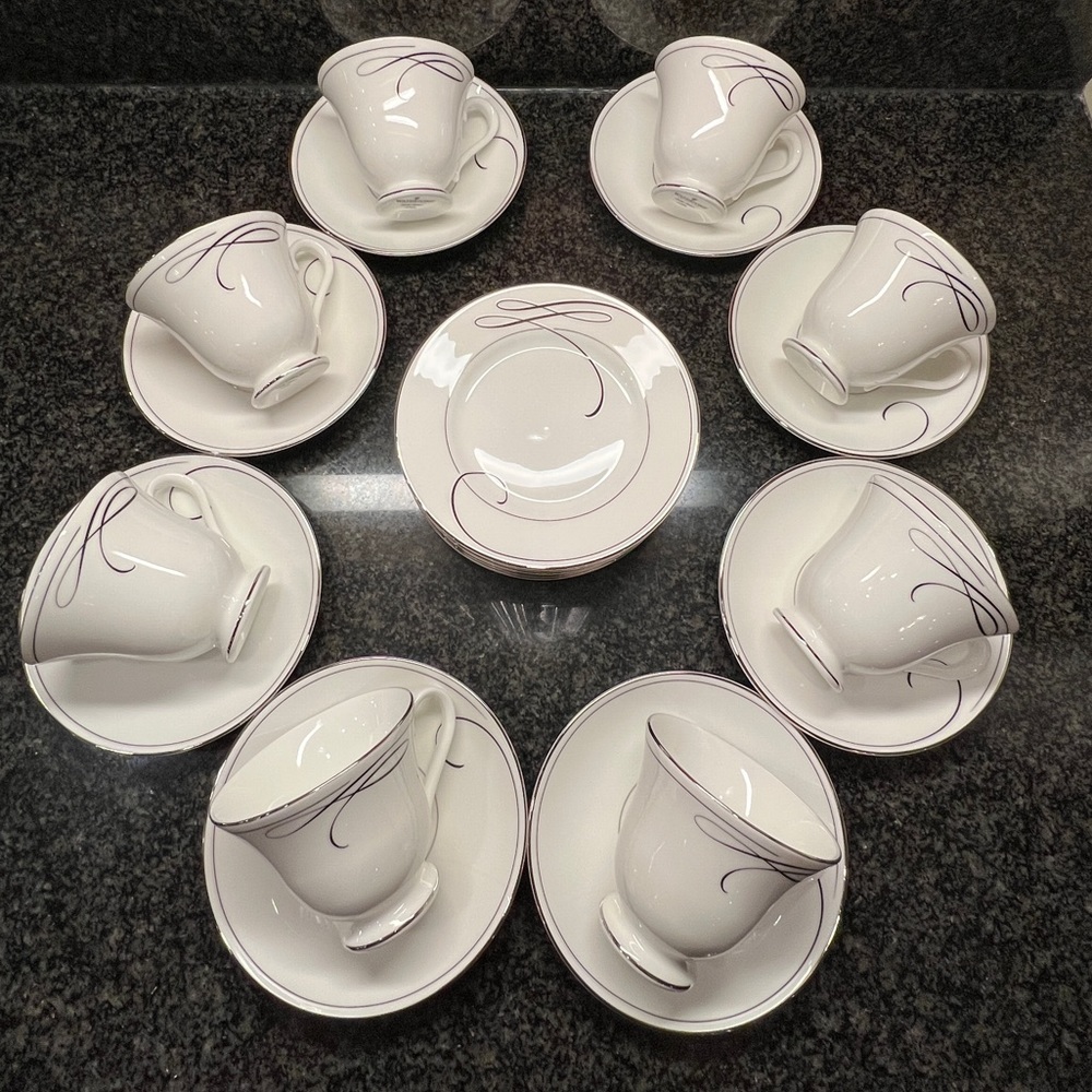 Waterford Ballet Ribbon Bread and Butter Plate - Picture 7 of 8